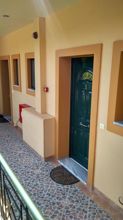 Nikolitsa Apartments Glyfada  Extérieur photo